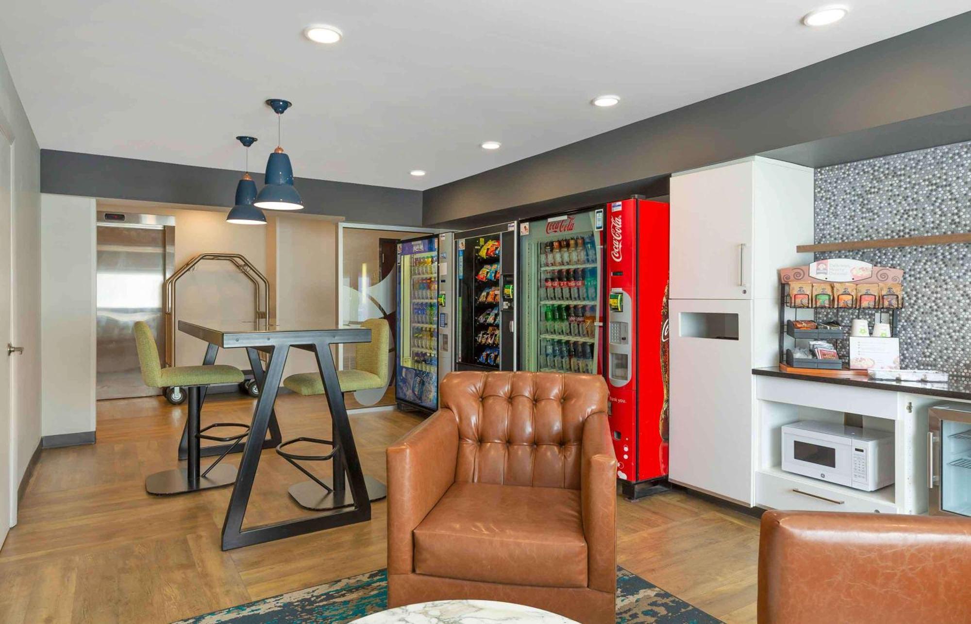 Extended Stay America Premier Suites - Providence - East Providence Экстерьер фото