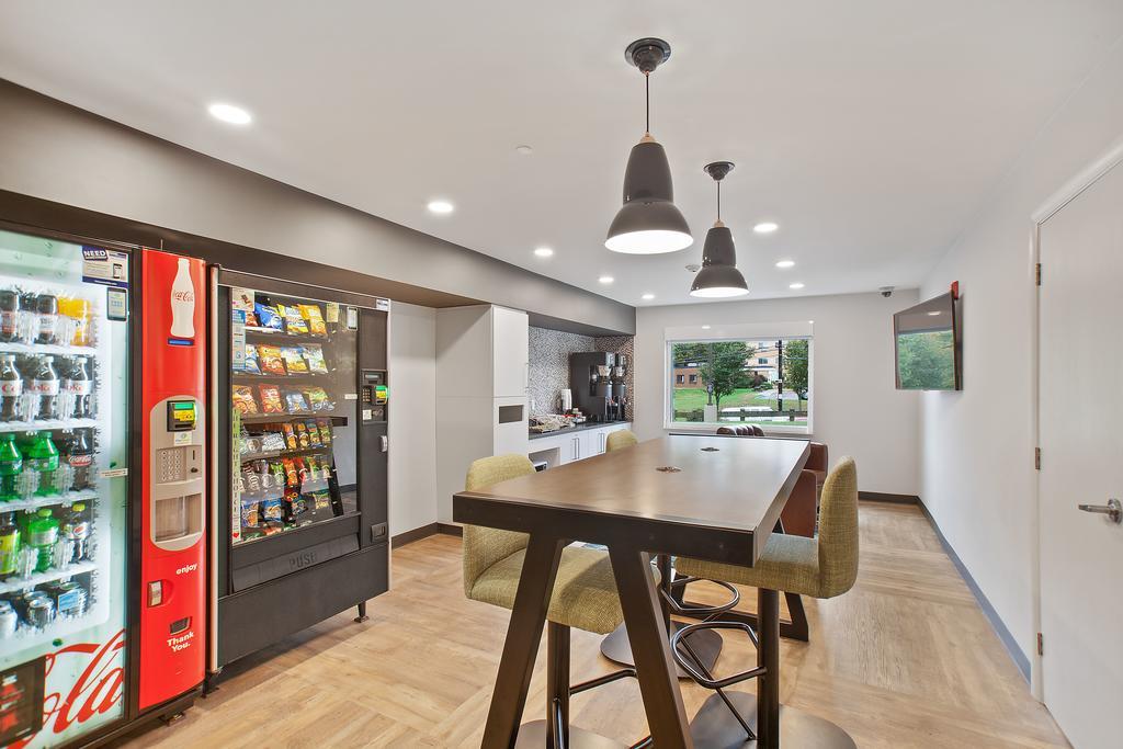 Extended Stay America Premier Suites - Providence - East Providence Экстерьер фото