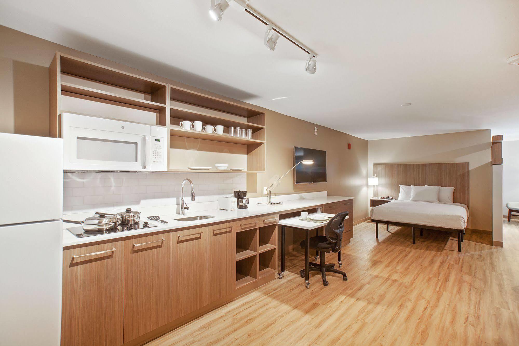 Extended Stay America Premier Suites - Providence - East Providence Экстерьер фото